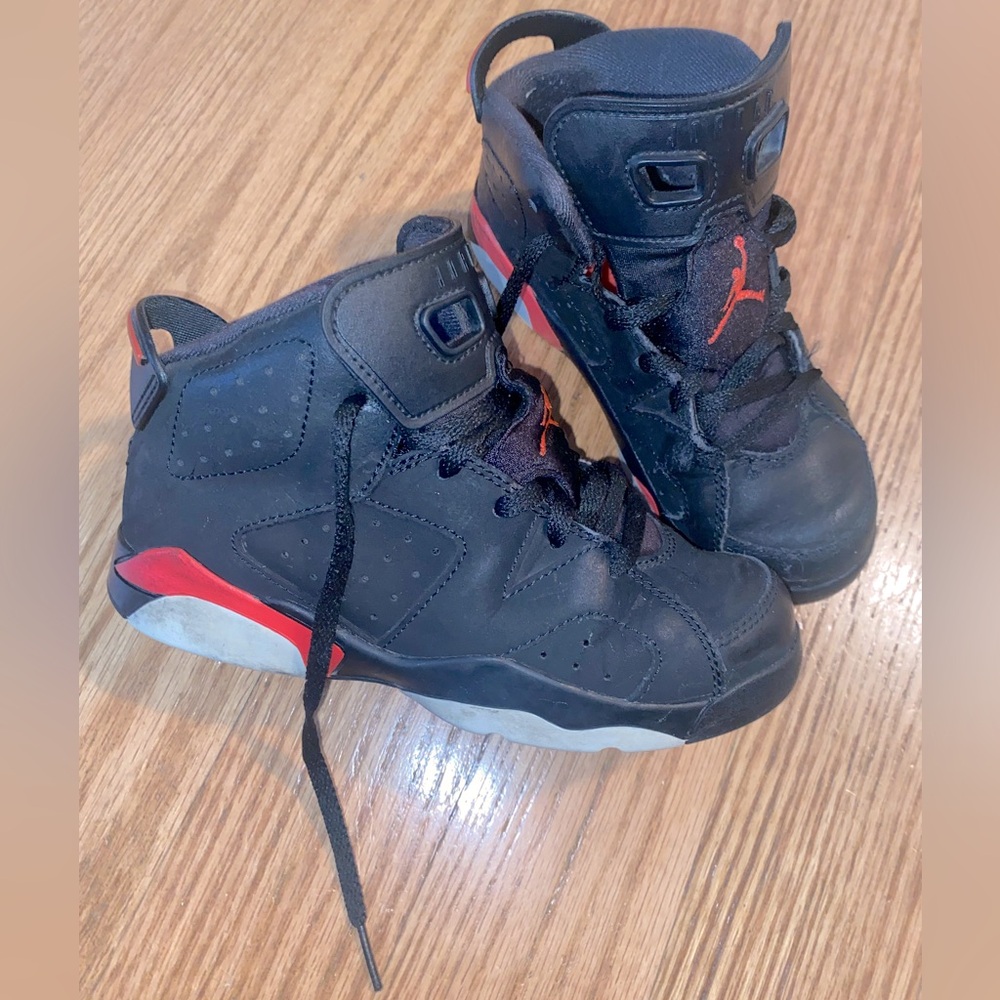 Nike Air Jordan Retro 6 Black and Infrared Toddler Sneaker